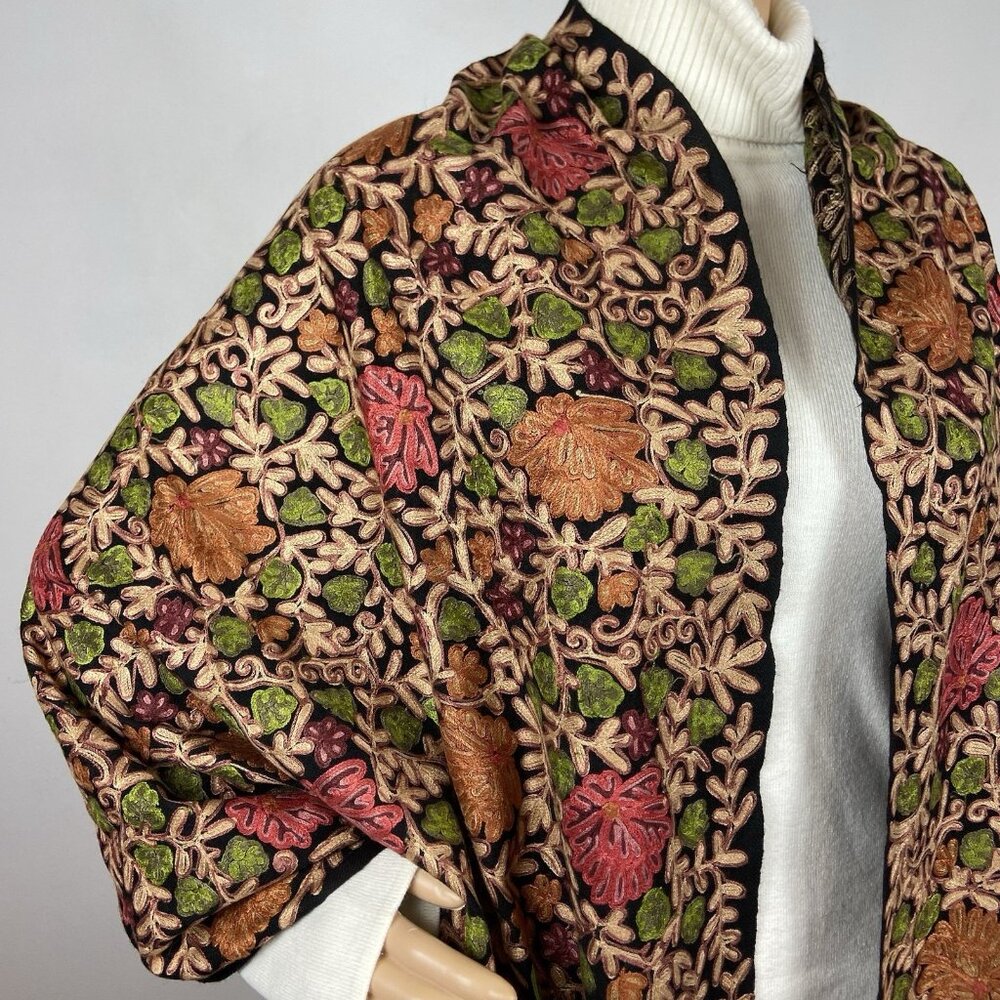 NWT Kitty Shawls 78 x 28 Heavily Embroidered Wool Scarf Fringe Crewel Vtg Look - Picture 3 of 9